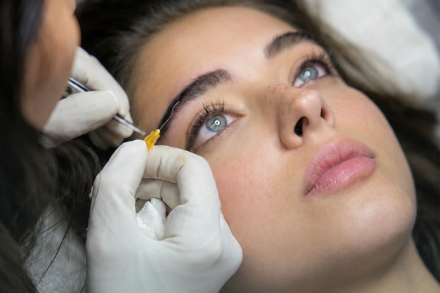 Eyebrow Transplant